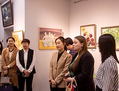 Женская делегация района Айгунь города Хэйхэ в Благовещенске