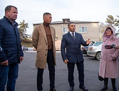 Мэр Олег Имамеев проконтролировал работы по благоустройству территории в Плодопитомнике