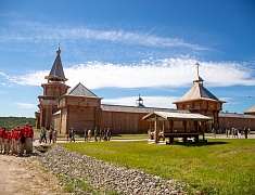 Более 4 с половиной тысяч благовещенцев отметили День государственного флага