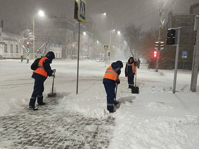 Стихия ударила по Благовещенску: такого снегопада в областном центре не было век!