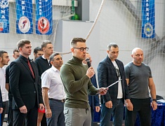 В Благовещенске прошёл открытый кубок города по спортивной борьбе на призы спортивно-патриотического клуба «Машина»