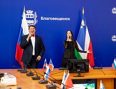 Представителей сферы торговли чествовали в Благовещенске