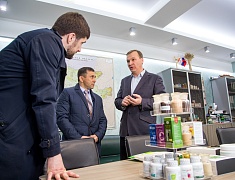 Мэр Олег Имамеев посетил производственный комплекс "Аметис"