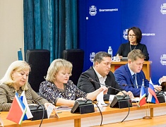 Эффективность распоряжения земельными участками, освободившимися после сноса ветхого и аварийного жилого фонда, обсудили на совещании при мэре Благовещенска