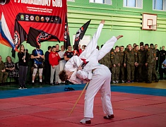 В стенах ДВОКУ прошёл чемпионат по армейскому рукопашному бою