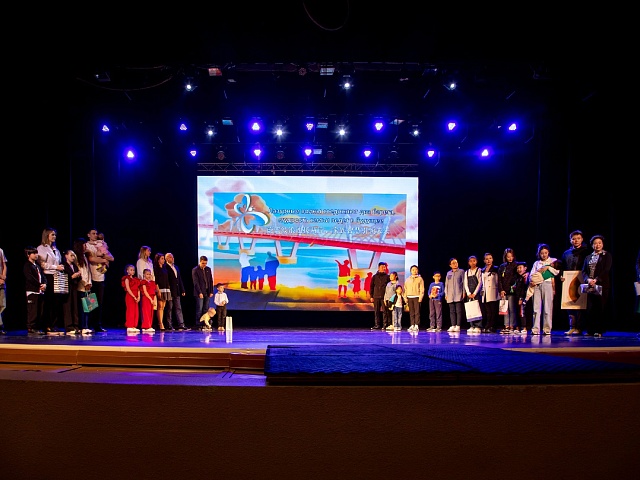 «Готовы дружить домами»: Благовещенск и Хэйхэ «обменялись» семьями