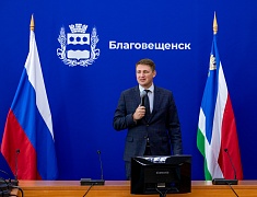 В Благовещенске работников торговли отметили Почетными грамотами