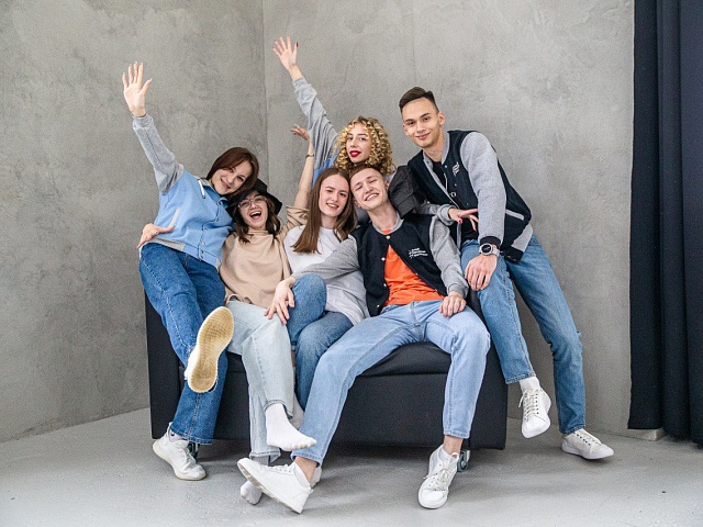 Самые активные, энергичные и инициативные жители Благовещенска могут выиграть ежегодную молодёжную премию от мэра