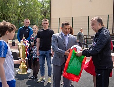 На базе стадиона гимназии №1 стартовали «Футбольные каникулы»