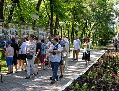 В Благовещенске открыли временный мемориал памяти участников локальных войн и конфликтов