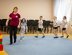 В преддверии Дня космонавтики в «космической обсерватории» прошло первое занятие с воспитанниками детского сада № 68