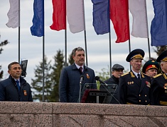 Торжественное прохождение войск в честь Дня Победы