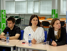 Встреча мэра Олега Имамеева со студентами АмГУ