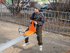 В центре Благовещенска преобразили ещё одну территорию, благоустроенную по программе «1000 дворов» 