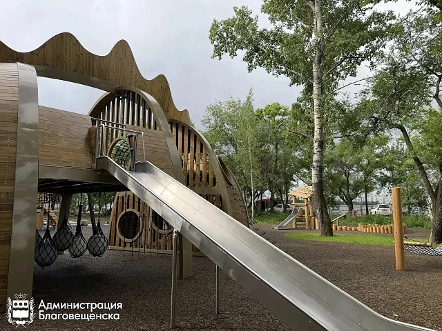 Дорога, вымощенная жёлтым кирпичом, появилась в Благовещенске