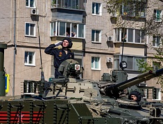 Торжественное прохождение войск Благовещенского гарнизона