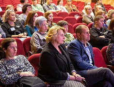 На вопросы благовещенцев о детсадах ответили на открытом родительском собрании