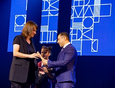 Мэр Благовещенска Олег Имамеев поздравил строителей с профессиональным праздником