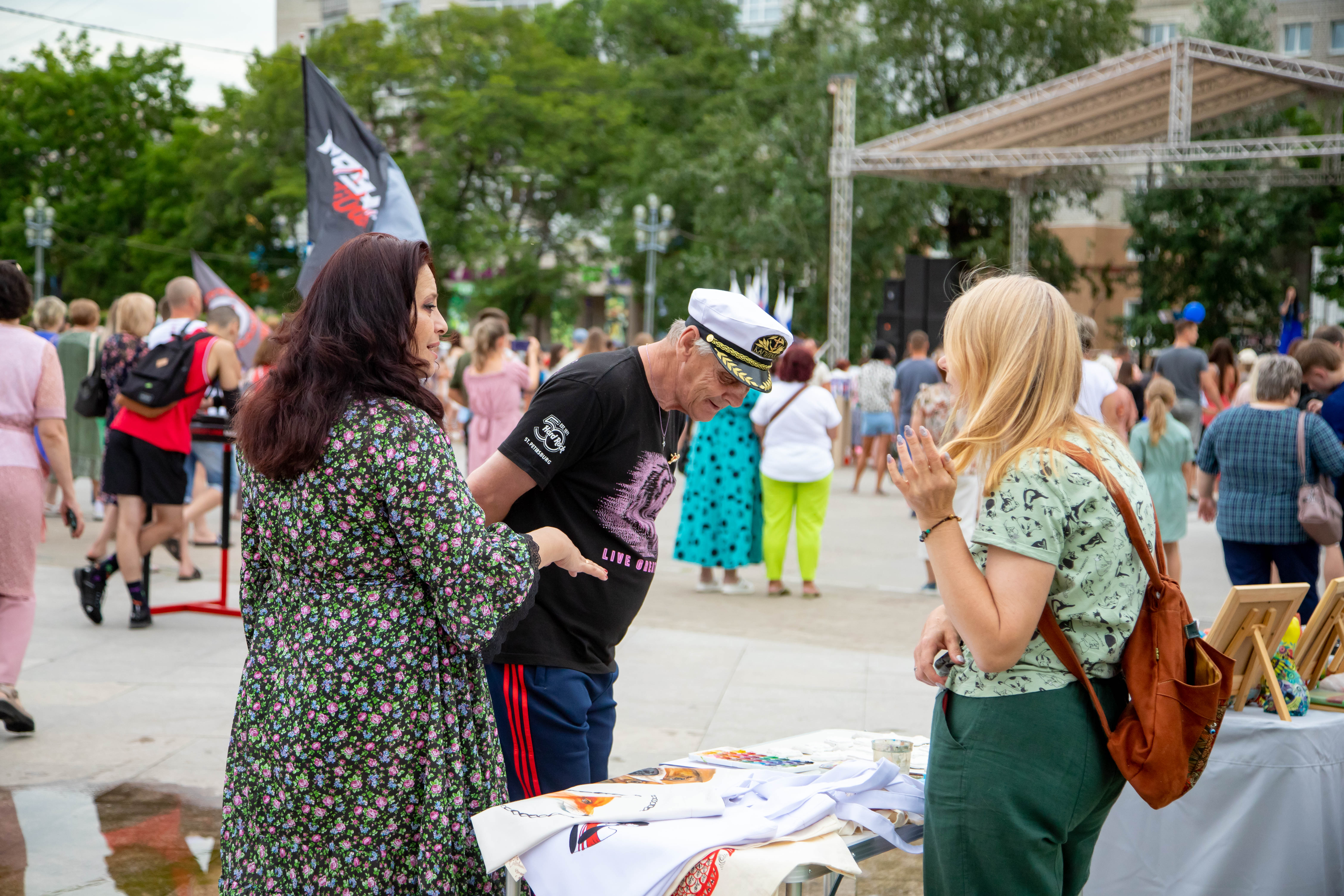 Концерт в поддержку военнослужащих СВО прошёл в Благовещенске