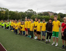 Мэр Олег Имамеев поздравил участников «Дворового турнира» с закрытием сезона