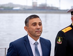 Олег Имамеев поздравил бойцов с Днем Военно-морского флота