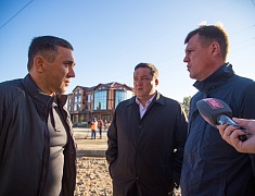 Мэр Благовещенска Олег Имамеев провёл выездное совещание по ремонту улицы Горького