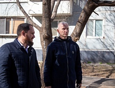 В Благовещенске межведомственная комиссия проверяет «самочувствие» детских площадок