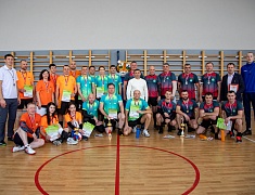 В Благовещенске депутаты, сотрудники мэрии и прокуратуры сыграли в волейбол