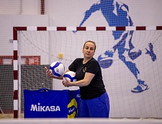 Благовещенские защитники Отечества осваивают волейбол