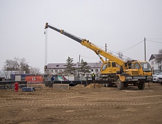 Мэр Благовещенска Олег Имамеев проконтролировал ход работ на 10 участке набережной Зеи