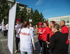 Кубок мэра и 18 литров молока получили участники «Городских гонок» в Благовещенске