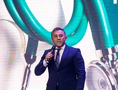 Мэр города Олег Имамеев поздравил медиков с их профессиональным праздником