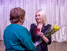 Знаки «50 лет Байкало-Амурской магистрали» вручили благовещенцам