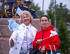 Шествие трудовых коллективов отгремело в Благовещенске!