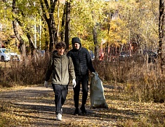 В Благовещенске в рамках «Город берегу» прошел субботник «Чистые игры»