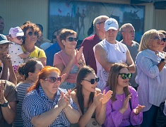 Более 4 с половиной тысяч благовещенцев отметили День государственного флага
