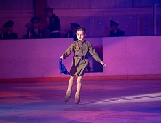 Ледовое шоу «Вальс Победы»