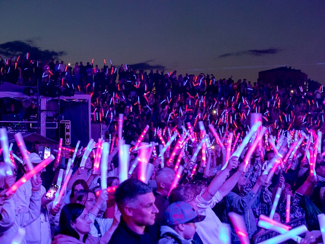 Со 169-летием Благовещенск поздравил Роман Голубев