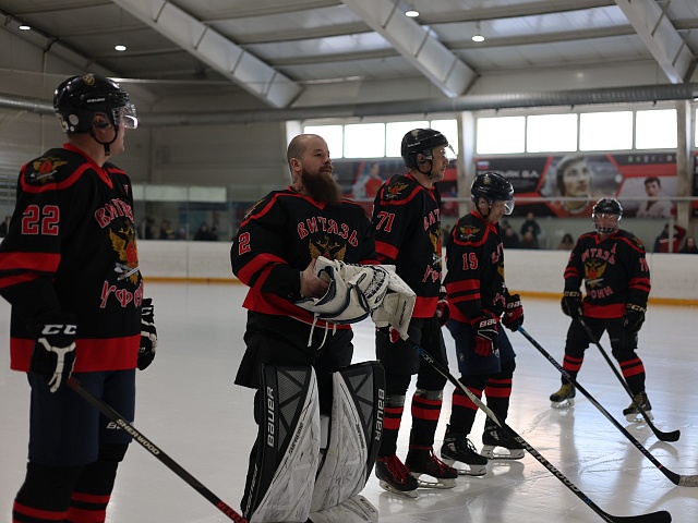 Праздник весны и хоккея: в Благовещенске состоялось мультиспортивное мероприятие