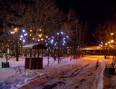 Мэр Олег Имамеев провёл выездное совещание по новогоднему оформлению города