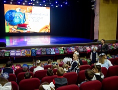 В областном центре прошла ежегодная акция «Губернаторский портфель»