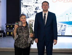 42 медали в честь юбилея Байкало-Амурской магистрали вручили благовещенцам