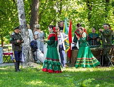 В Первомайском парке прозвучали задорные казачьи песни