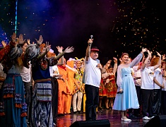 Финальный этап IX Международного фестиваля «Детство на Амуре», который завершился гала-концертом, состоялся в Благовещенске