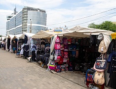 В Благовещенске открылась школьная ярмарка