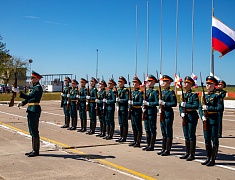 Более 4 с половиной тысяч благовещенцев отметили День государственного флага