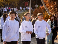 Мэр Благовещенска Олег Имамеев встретился с ребятами из ДНР