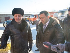 В Благовещенске закупили новую уборочную технику