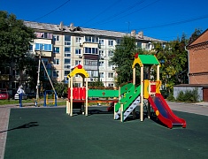 Мэр Олег Имамеев провел выездное совещание по обращениям граждан в сквере Кузнецова