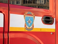 Благовещенский пожарный гарнизон получил спецтранспорт